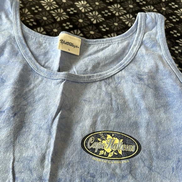 Vintage Cape Hattetas Tank - Picture 2 of 5